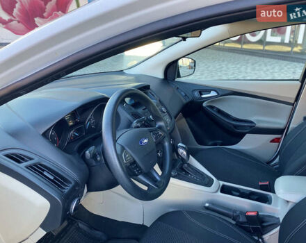 Білий Форд Фокус, об'ємом двигуна 2 л та пробігом 163 тис. км за 8300 $, фото 15 на Automoto.ua