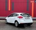 Білий Форд Фокус, об'ємом двигуна 1 л та пробігом 122 тис. км за 7790 $, фото 5 на Automoto.ua