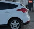 Белый Форд Фокус, объемом двигателя 1 л и пробегом 180 тыс. км за 5000 $, фото 10 на Automoto.ua