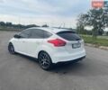 Белый Форд Фокус, объемом двигателя 2 л и пробегом 160 тыс. км за 6500 $, фото 9 на Automoto.ua