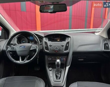 Белый Форд Фокус, объемом двигателя 1 л и пробегом 122 тыс. км за 9290 $, фото 13 на Automoto.ua