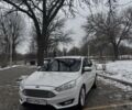 Білий Форд Фокус, об'ємом двигуна 2 л та пробігом 142 тис. км за 8200 $, фото 1 на Automoto.ua