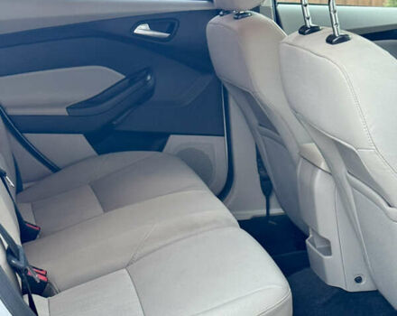 Белый Форд Фокус, объемом двигателя 2 л и пробегом 78 тыс. км за 9250 $, фото 8 на Automoto.ua