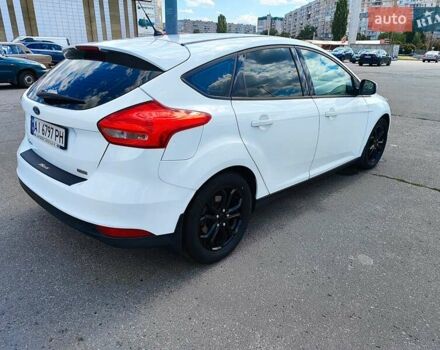 Белый Форд Фокус, объемом двигателя 1 л и пробегом 69 тыс. км за 8399 $, фото 6 на Automoto.ua
