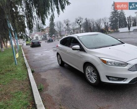 Белый Форд Фокус, объемом двигателя 2 л и пробегом 270 тыс. км за 8300 $, фото 11 на Automoto.ua