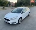 Білий Форд Фокус, об'ємом двигуна 1 л та пробігом 128 тис. км за 7200 $, фото 1 на Automoto.ua