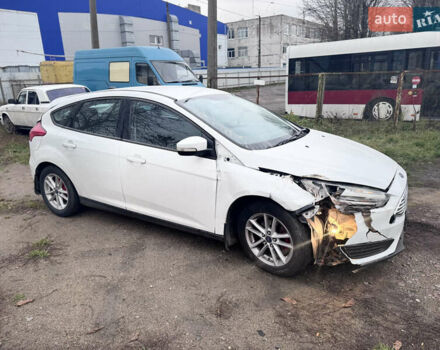 Белый Форд Фокус, объемом двигателя 2 л и пробегом 160 тыс. км за 3200 $, фото 8 на Automoto.ua