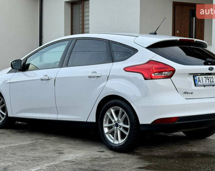 Белый Форд Фокус, объемом двигателя 2 л и пробегом 78 тыс. км за 9250 $, фото 7 на Automoto.ua