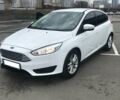 Білий Форд Фокус, об'ємом двигуна 2 л та пробігом 219 тис. км за 8100 $, фото 58 на Automoto.ua