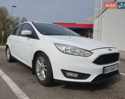 Белый Форд Фокус, объемом двигателя 1 л и пробегом 197 тыс. км за 7350 $, фото 1 на Automoto.ua