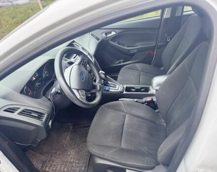 Белый Форд Фокус, объемом двигателя 2 л и пробегом 160 тыс. км за 3200 $, фото 8 на Automoto.ua