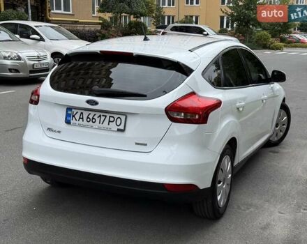 Белый Форд Фокус, объемом двигателя 1 л и пробегом 88 тыс. км за 9400 $, фото 14 на Automoto.ua