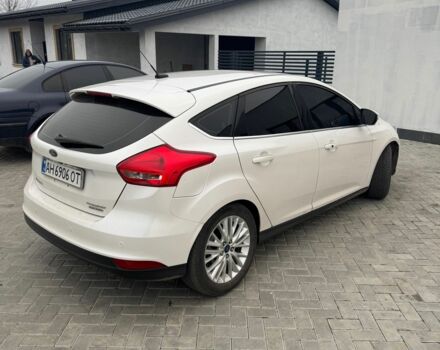 Белый Форд Фокус, объемом двигателя 2 л и пробегом 141 тыс. км за 7500 $, фото 6 на Automoto.ua