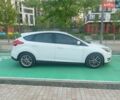 Білий Форд Фокус, об'ємом двигуна 1 л та пробігом 132 тис. км за 8500 $, фото 4 на Automoto.ua
