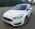 Белый Форд Фокус, объемом двигателя 1 л и пробегом 163 тыс. км за 6800 $, фото 1 на Automoto.ua