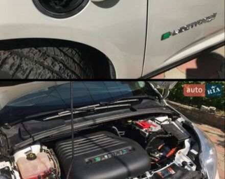 Форд Фокус 2015 в Раздельной на Automoto.ua Белый Форд Фокус, объемом двигателя 0 л и пробегом 45 тыс. км за 8500 $, фото 2 на Automoto.ua