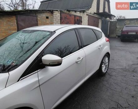 Белый Форд Фокус, объемом двигателя 2 л и пробегом 270 тыс. км за 8300 $, фото 24 на Automoto.ua
