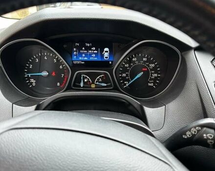 Белый Форд Фокус, объемом двигателя 1 л и пробегом 127 тыс. км за 7600 $, фото 10 на Automoto.ua