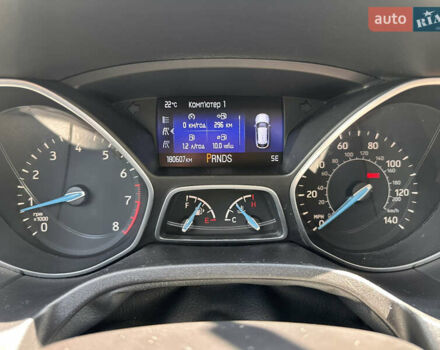 Белый Форд Фокус, объемом двигателя 2 л и пробегом 187 тыс. км за 8999 $, фото 15 на Automoto.ua