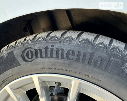 Белый Форд Фокус, объемом двигателя 0 л и пробегом 70 тыс. км за 7250 $, фото 69 на Automoto.ua