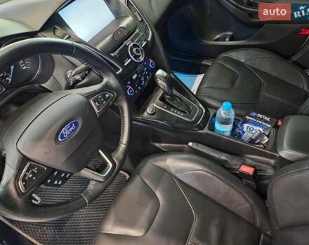 Білий Форд Фокус, об'ємом двигуна 2 л та пробігом 189 тис. км за 9300 $, фото 6 на Automoto.ua