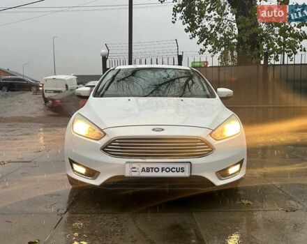 Белый Форд Фокус, объемом двигателя 2 л и пробегом 253 тыс. км за 7490 $, фото 1 на Automoto.ua