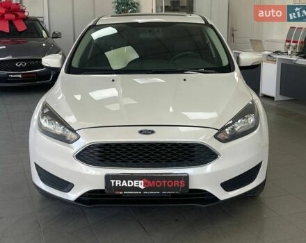 Білий Форд Фокус, об'ємом двигуна 2 л та пробігом 200 тис. км за 7990 $, фото 3 на Automoto.ua