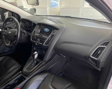 Білий Форд Фокус, об'ємом двигуна 2 л та пробігом 200 тис. км за 7690 $, фото 19 на Automoto.ua