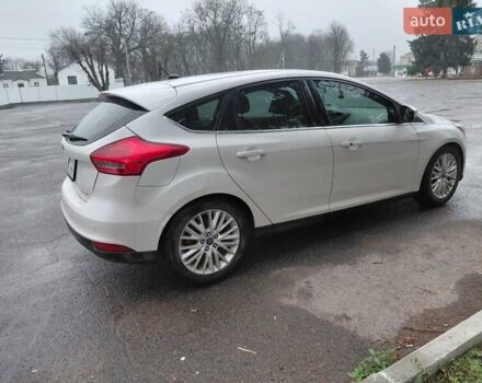 Белый Форд Фокус, объемом двигателя 2 л и пробегом 270 тыс. км за 8300 $, фото 7 на Automoto.ua