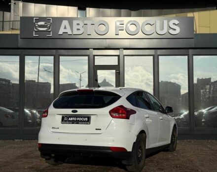 Білий Форд Фокус, об'ємом двигуна 0 л та пробігом 150 тис. км за 8290 $, фото 7 на Automoto.ua