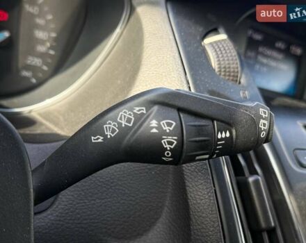 Белый Форд Фокус, объемом двигателя 1 л и пробегом 150 тыс. км за 8290 $, фото 22 на Automoto.ua