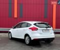 Белый Форд Фокус, объемом двигателя 1 л и пробегом 122 тыс. км за 9290 $, фото 4 на Automoto.ua