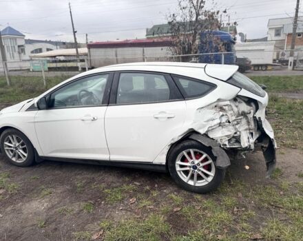 Белый Форд Фокус, объемом двигателя 2 л и пробегом 160 тыс. км за 3200 $, фото 4 на Automoto.ua