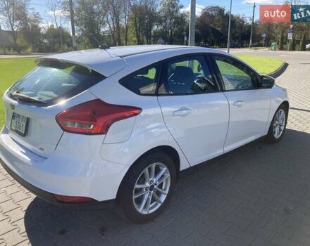 Белый Форд Фокус, объемом двигателя 2 л и пробегом 173 тыс. км за 8400 $, фото 5 на Automoto.ua