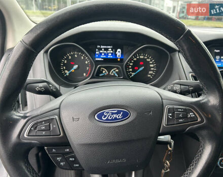 Білий Форд Фокус, об'ємом двигуна 1 л та пробігом 228 тис. км за 6800 $, фото 7 на Automoto.ua