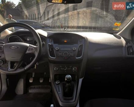 Белый Форд Фокус, объемом двигателя 1.6 л и пробегом 33 тыс. км за 10500 $, фото 20 на Automoto.ua