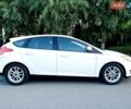 Білий Форд Фокус, об'ємом двигуна 2 л та пробігом 161 тис. км за 7869 $, фото 3 на Automoto.ua