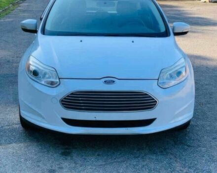 Белый Форд Фокус, объемом двигателя 0 л и пробегом 80 тыс. км за 7900 $, фото 1 на Automoto.ua