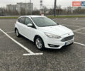 Білий Форд Фокус, об'ємом двигуна 1 л та пробігом 228 тис. км за 6800 $, фото 1 на Automoto.ua