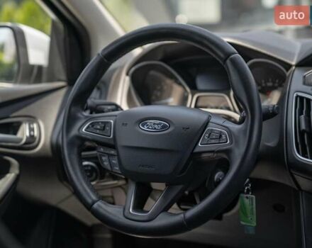 Белый Форд Фокус, объемом двигателя 1 л и пробегом 191 тыс. км за 8700 $, фото 20 на Automoto.ua