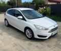 Білий Форд Фокус, об'ємом двигуна 2 л та пробігом 153 тис. км за 6500 $, фото 3 на Automoto.ua