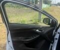 Білий Форд Фокус, об'ємом двигуна 1 л та пробігом 120 тис. км за 2000 $, фото 6 на Automoto.ua