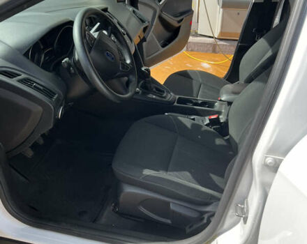 Белый Форд Фокус, объемом двигателя 2 л и пробегом 171 тыс. км за 7789 $, фото 11 на Automoto.ua