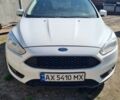 Белый Форд Фокус, объемом двигателя 1 л и пробегом 179 тыс. км за 7000 $, фото 1 на Automoto.ua