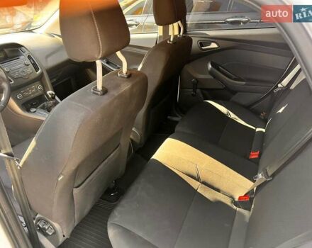 Белый Форд Фокус, объемом двигателя 1.6 л и пробегом 33 тыс. км за 10500 $, фото 18 на Automoto.ua