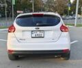 Білий Форд Фокус, об'ємом двигуна 2 л та пробігом 200 тис. км за 6828 $, фото 4 на Automoto.ua