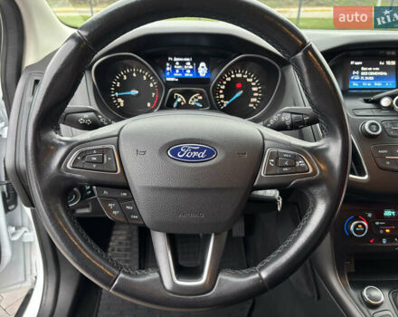 Форд Фокус 2016 в Ирпене на Automoto.ua Белый Форд Фокус, объемом двигателя 1 л и пробегом 109 тыс. км за 8000 $, фото 17 на Automoto.ua