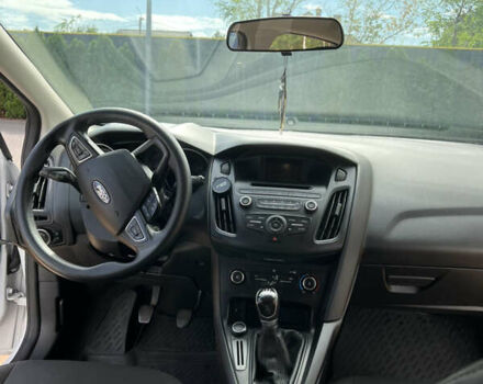 Белый Форд Фокус, объемом двигателя 2 л и пробегом 171 тыс. км за 7789 $, фото 16 на Automoto.ua