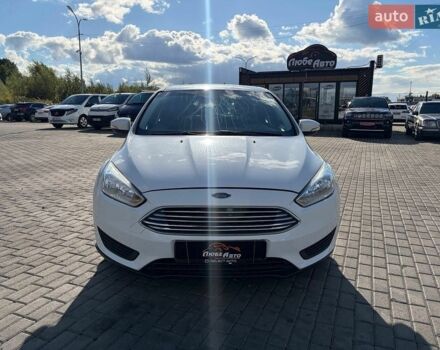Білий Форд Фокус, об'ємом двигуна 2 л та пробігом 153 тис. км за 6950 $, фото 1 на Automoto.ua