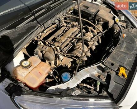 Белый Форд Фокус, объемом двигателя 1.6 л и пробегом 33 тыс. км за 10500 $, фото 24 на Automoto.ua